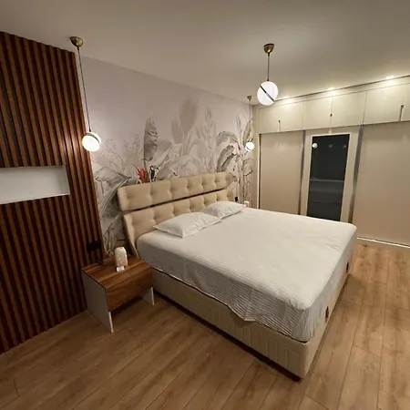 Luxury With Private Pool Sifne Alacati 公寓